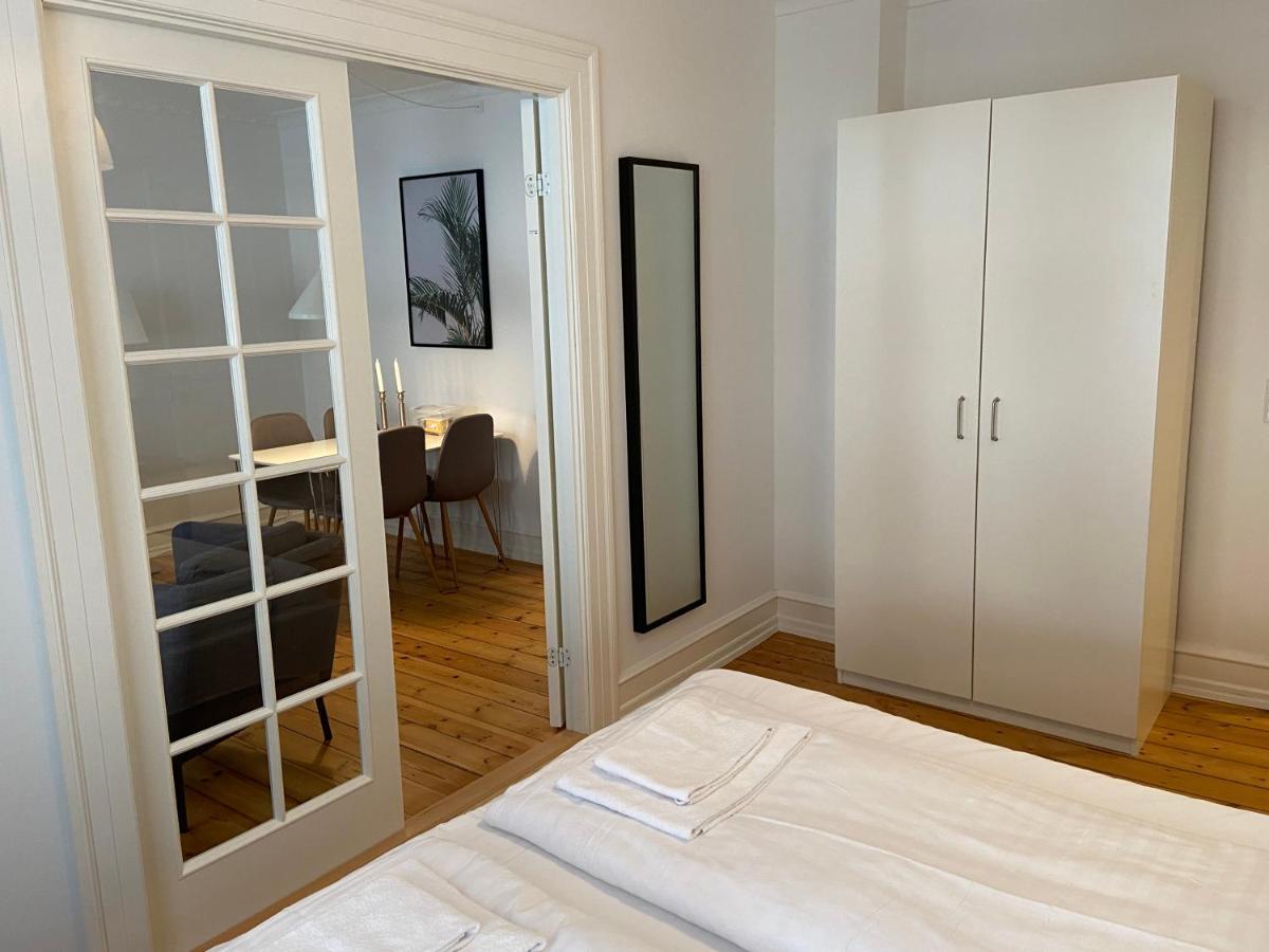 Apartment Bright 2-bedroom In Elegant Osterbro